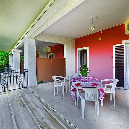 Villa Rebecca Agios Gordios  Eksteriør billede