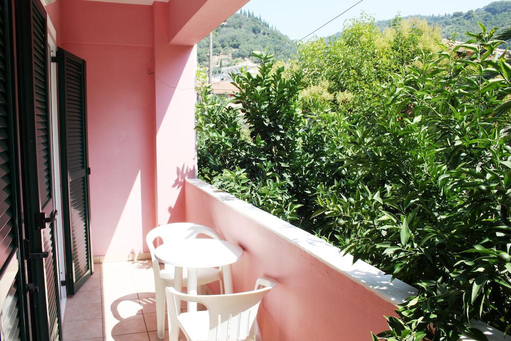 Villa Rebecca Agios Gordios  Eksteriør billede